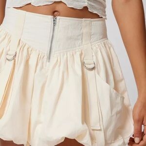 Urban Outfitters Myra Drop-Waist Bubble Mini Skirt Size Small